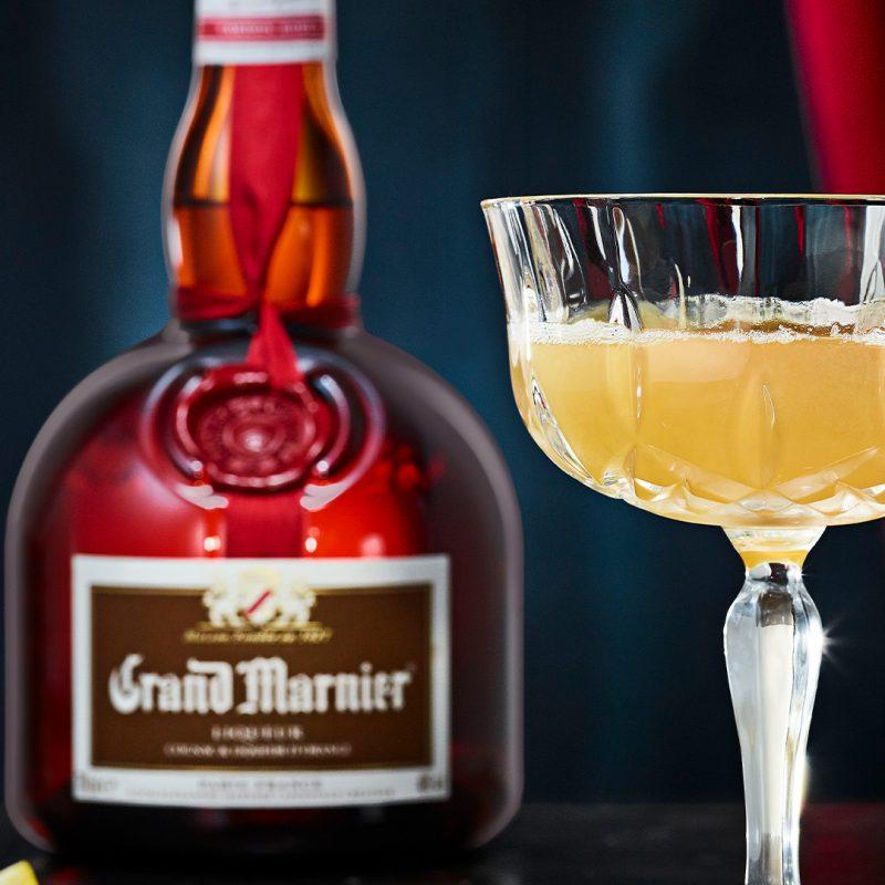 Grand Sidecar y botella de grand marnier