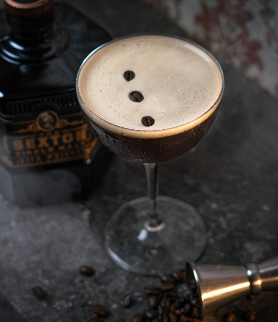 The Sextini